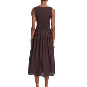 Elegant Brown Sleeveless Dress
